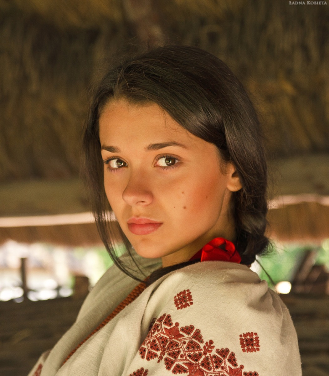 Girls in Slavic costumes in Changzhou